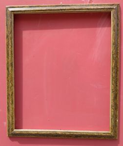 Cornice in legno laccato a finto marmo gusto marchigiano XX° sec. cm.44 x 55